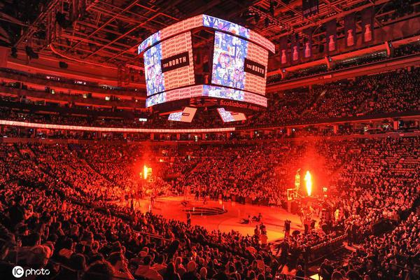 人中之龍維新極好玩嗎 人中之龍維新極玩法簡(jiǎn)介