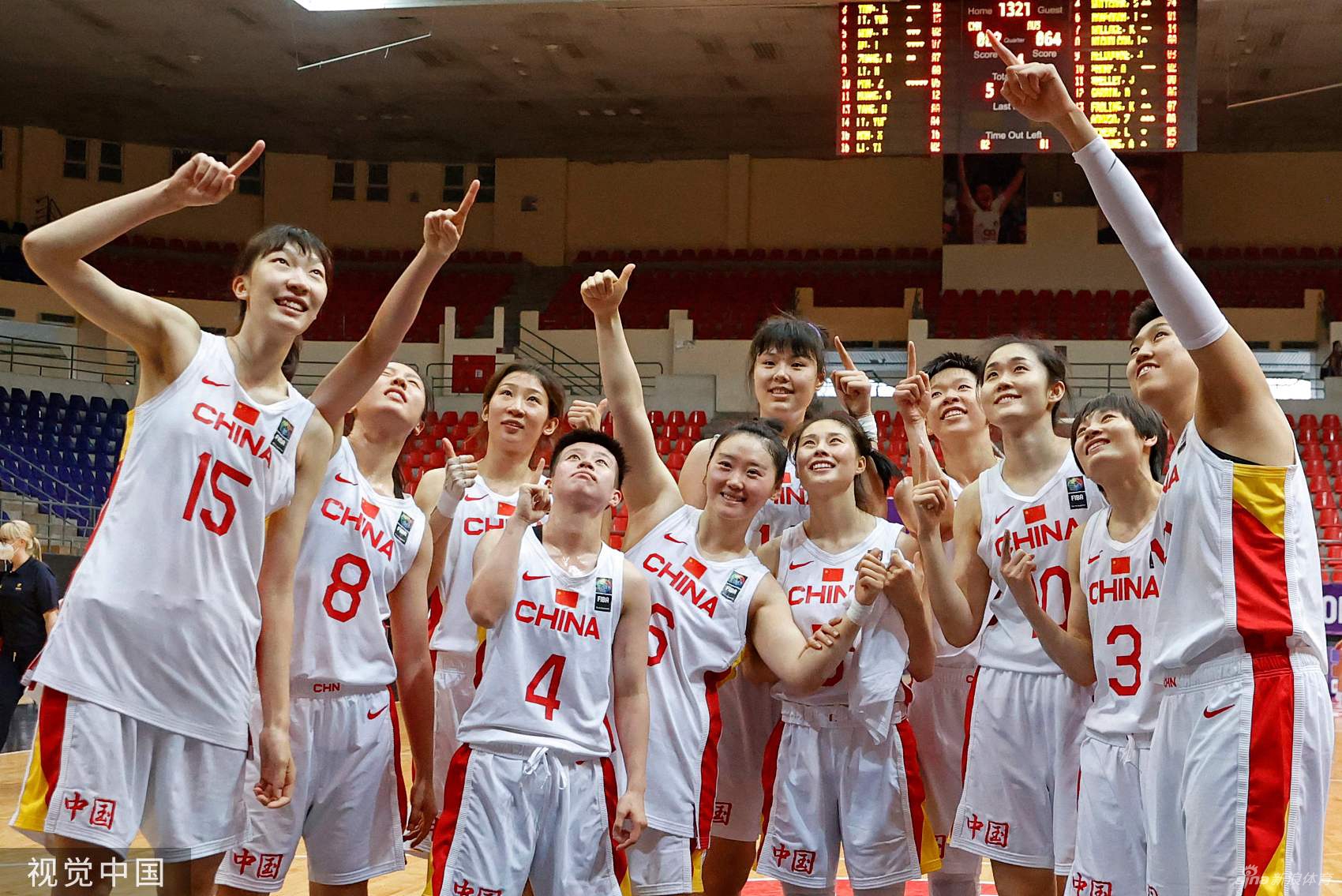 隊記：默里有過(guò)度運球的傾向，而隊友只能站在一旁干瞪眼