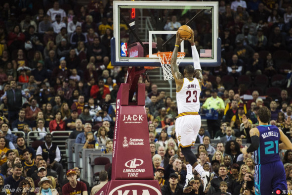 馬卡報：貝林厄姆計劃本周進(jìn)行有球訓練，預計10月底復出