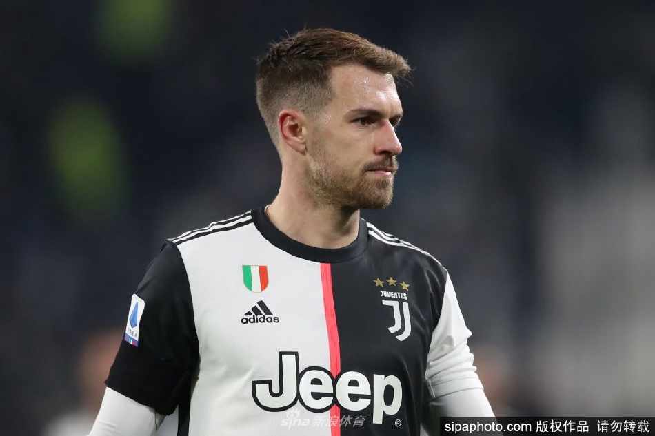 還需適應！倫納德全場(chǎng)11中3，三分5中2，得到8分2籃板2助攻