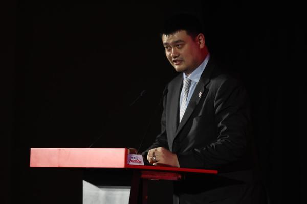 艾弗森歐文羅斯威少！媒體：都在巔峰的話(huà)實(shí)力該如何排序？