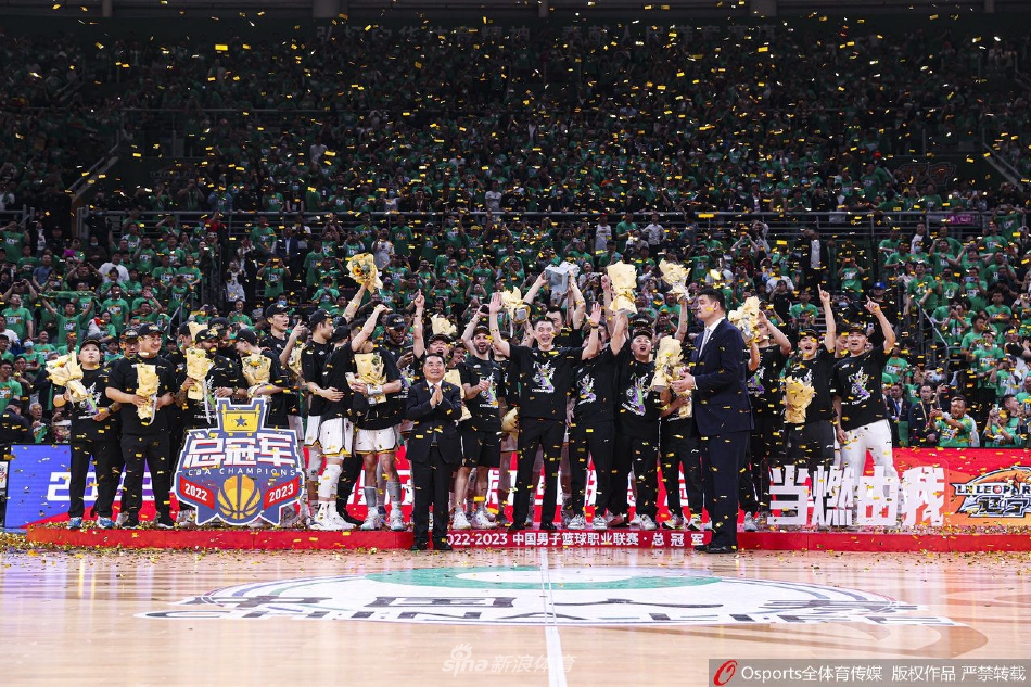 10投6中得18分！解說(shuō)：卡梅隆·約翰遜活了 仿佛打通了任督二脈