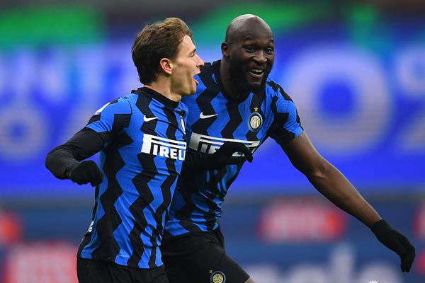 殺死比賽！格蘭姆斯迎著(zhù)濃眉干拔三分命中，6記三分砍下23分