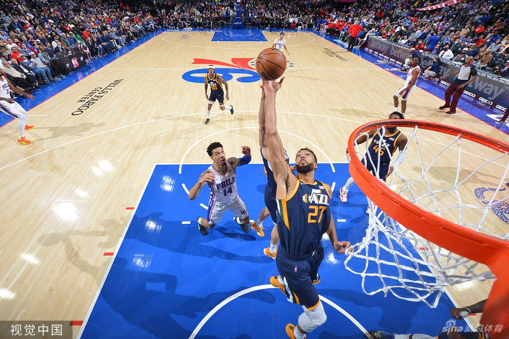 喬治換克萊勇士冠軍更多？媒體人：?jiǎn)讨蝹€(gè)人能力強但不如克萊合適