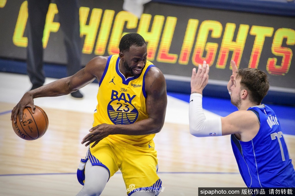 [流言板]擋不??！小瓊斯和鄧恩連續拋投打進(jìn)，快船10