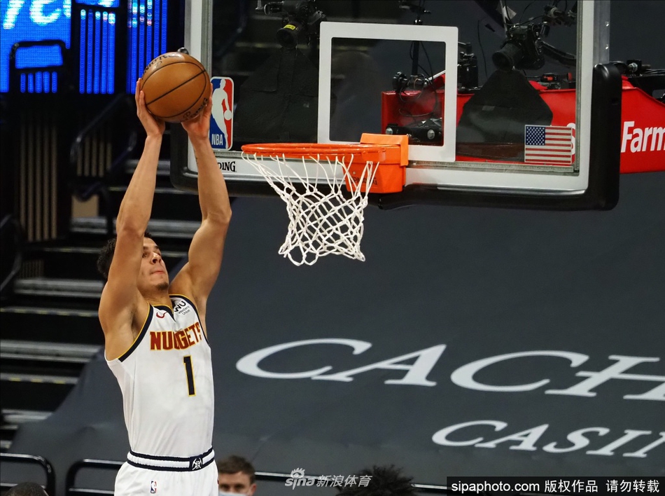 向僵尸開(kāi)炮傭兵王珊珊強度怎么樣