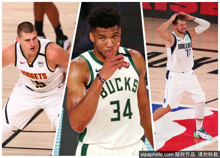 虎撲11月04日訊 根據NBA官網(wǎng)的數據，1995年的今天，95屆5號秀凱文-加內特迎來(lái)個(gè)人的生涯首秀。其在首秀中得到8分1籃板1助攻，森林狼負于國王。加內特職業(yè)生涯共15次入選全明星，1次常規賽MV