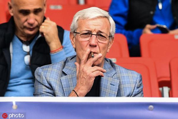 世體：皇馬拒絕維尼修斯團隊續約獎金要求，不排除明夏出售他
