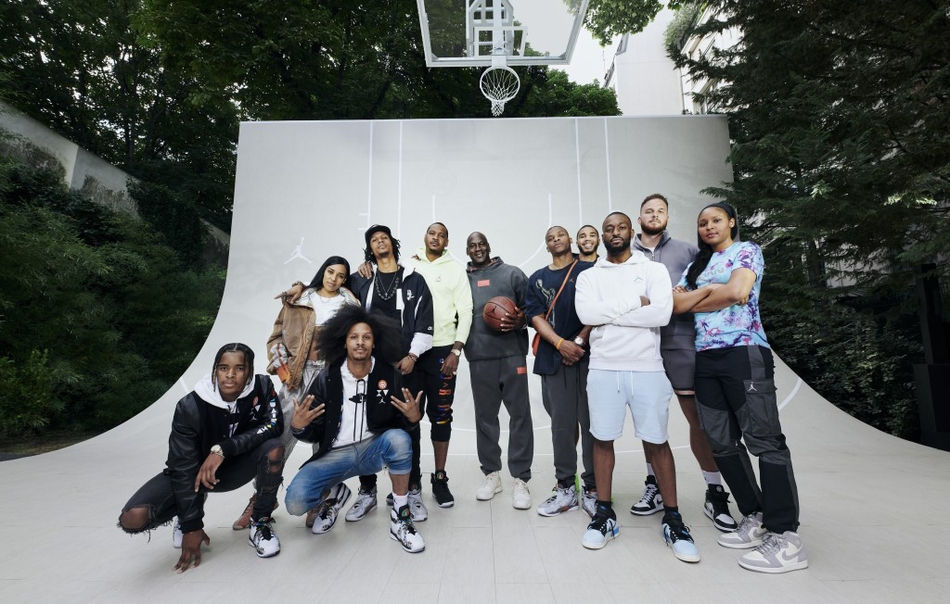 對陣西漢姆上半場(chǎng)，庫庫雷利亞5次贏(yíng)得控球權比任何球員都更多