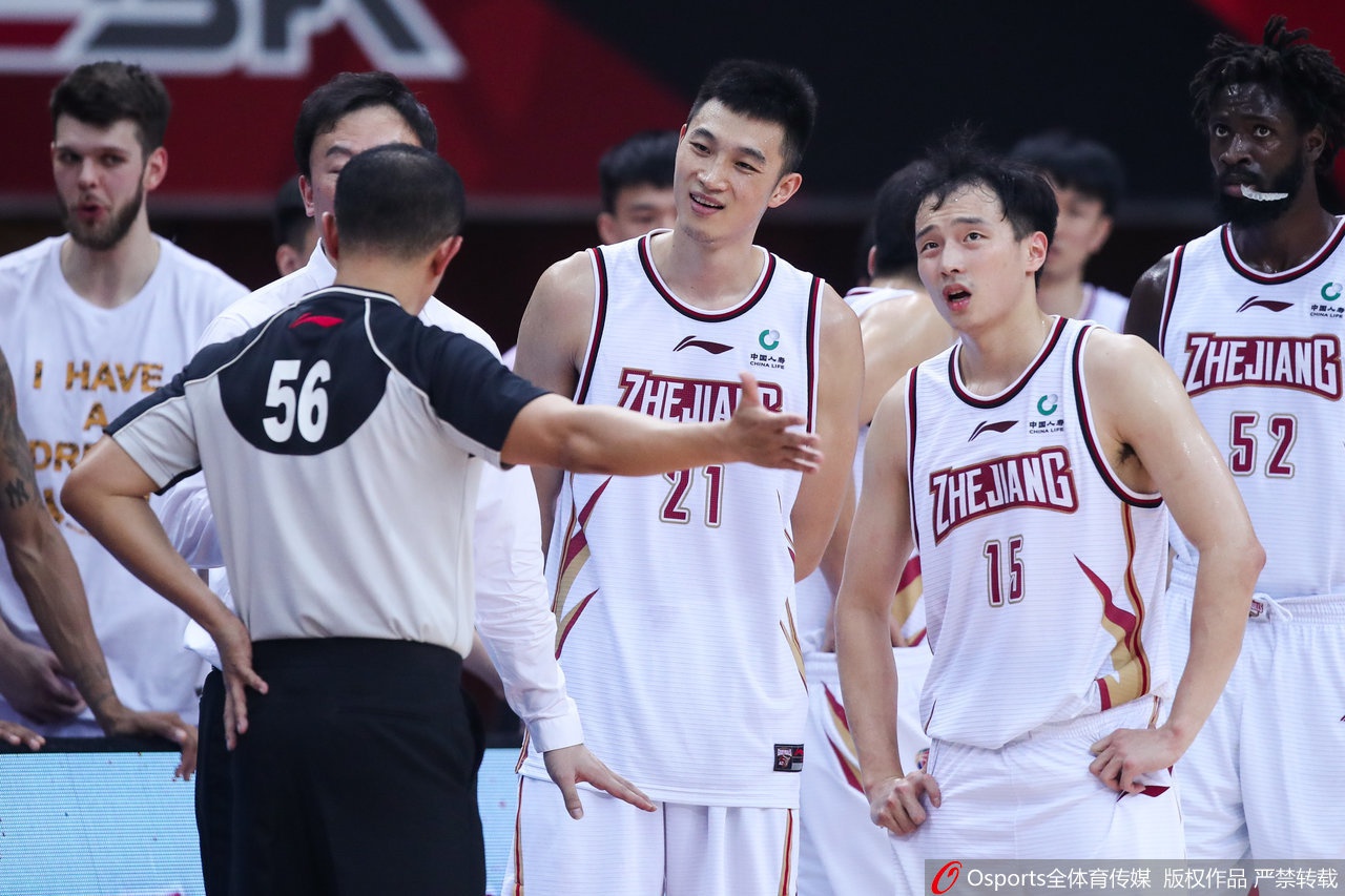 普利希奇：我從小就夢(mèng)想去歐洲踢球；魯尼和菲戈都是我的偶像