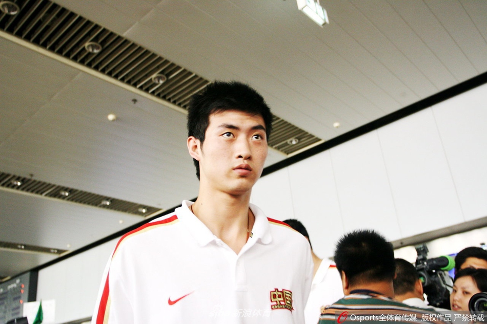 火箭球員無(wú)一人入選ESPN新賽季球星前50名