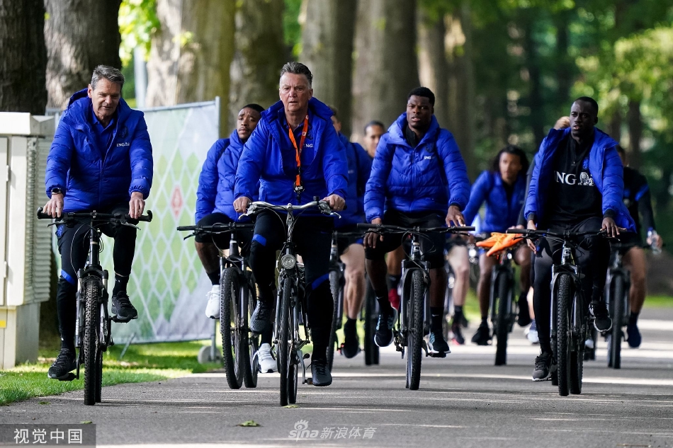 亂殺！多名英超舊將加盟第八級別聯(lián)賽隊，西塞首秀狂轟六球