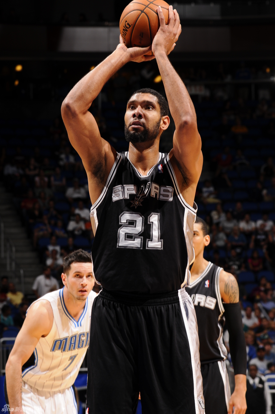 [流言板]文班前100場(chǎng)得2273分1053板386助118斷366帽，歷史第一人