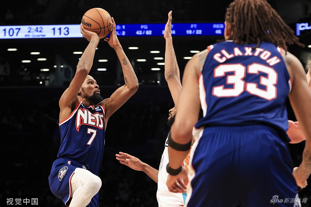 隊友：我們堅定支持馬菲奧，皇馬和馬洛卡的沖突雙方都有責任