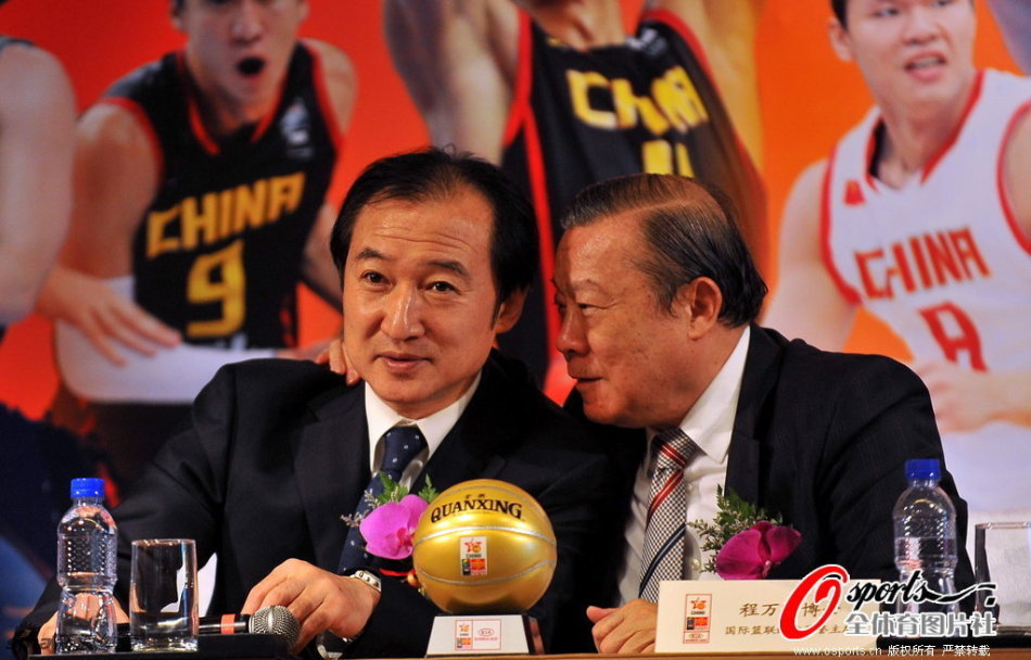 CBA俱樂(lè )部杯分組：京遼疆同組 廣東遇北控2024年10月05日 20:35新浪體育縮小字體放大字體收藏微博微信分享0騰訊QQQQ空間