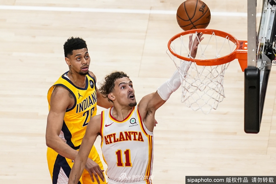 阿森納豪取歐冠小組賽/聯(lián)賽階段10連勝，為英超球隊第二次做到