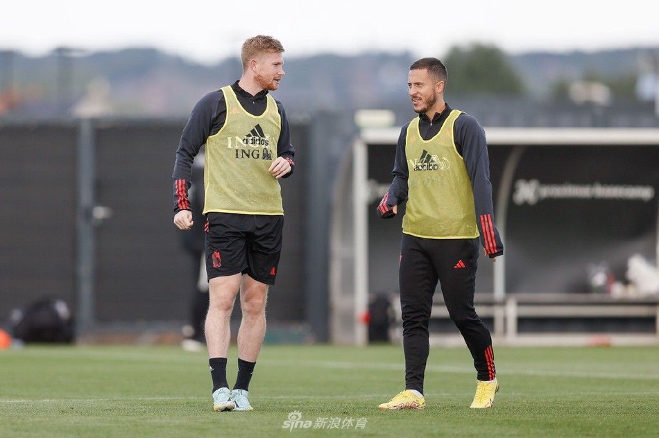 杰拉德：利物浦面臨巨大的困難，但我認為“危機”這個(gè)詞太嚴重了