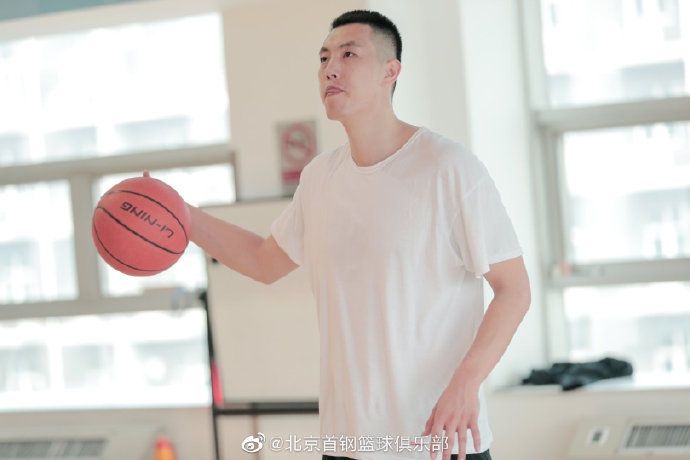 薩卡：過(guò)去的經(jīng)歷表明4月的比賽很重要；希望世界杯能走更遠