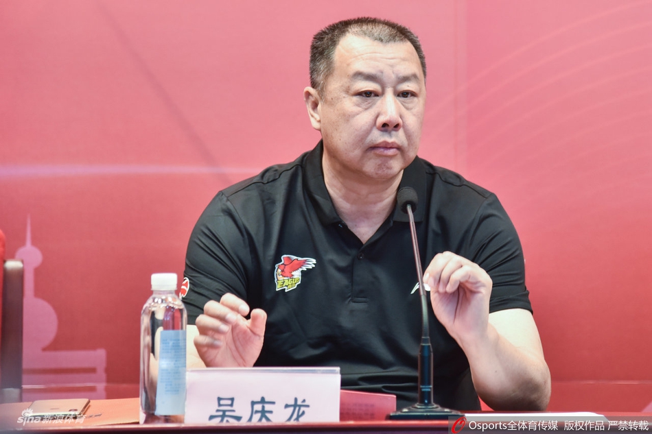 名記：活塞已經(jīng)在內部討論過(guò)交易得到小邁克爾·波特的可能性