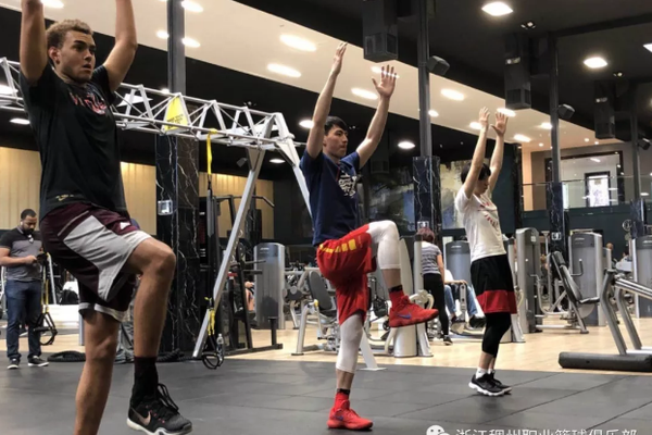 芬奇第4節DNP戈貝爾：他撐起球隊防守 但內線(xiàn)一直被得分我們得變