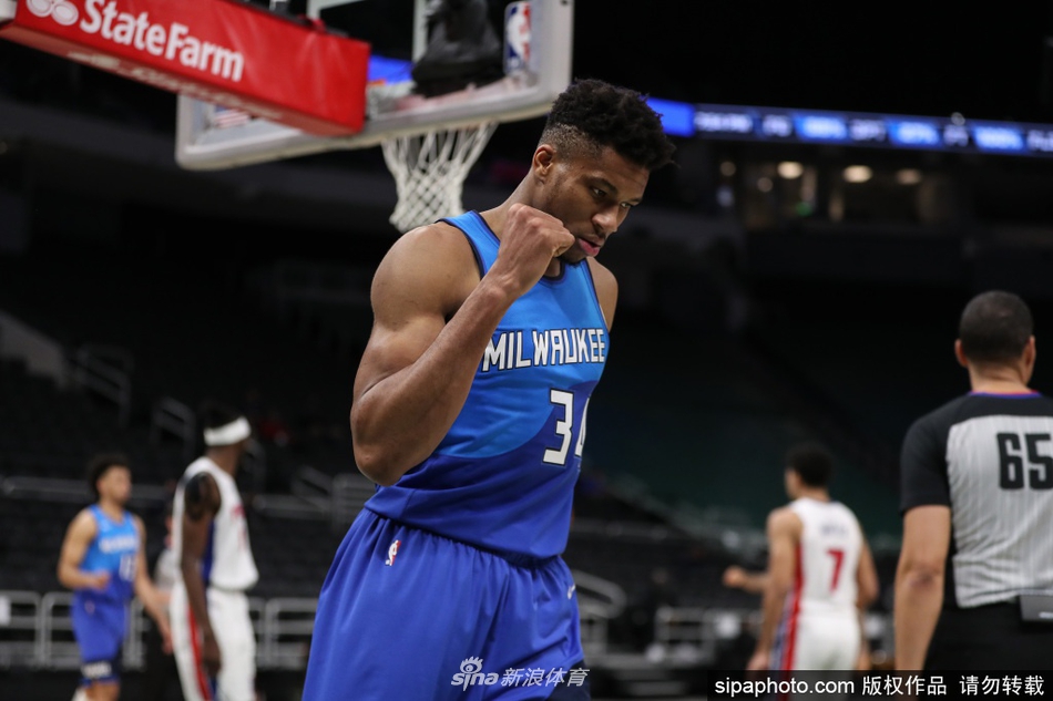 ???科爾：作為教練很幸運擁有庫里 騎勇對決就是當代黃綠大戰