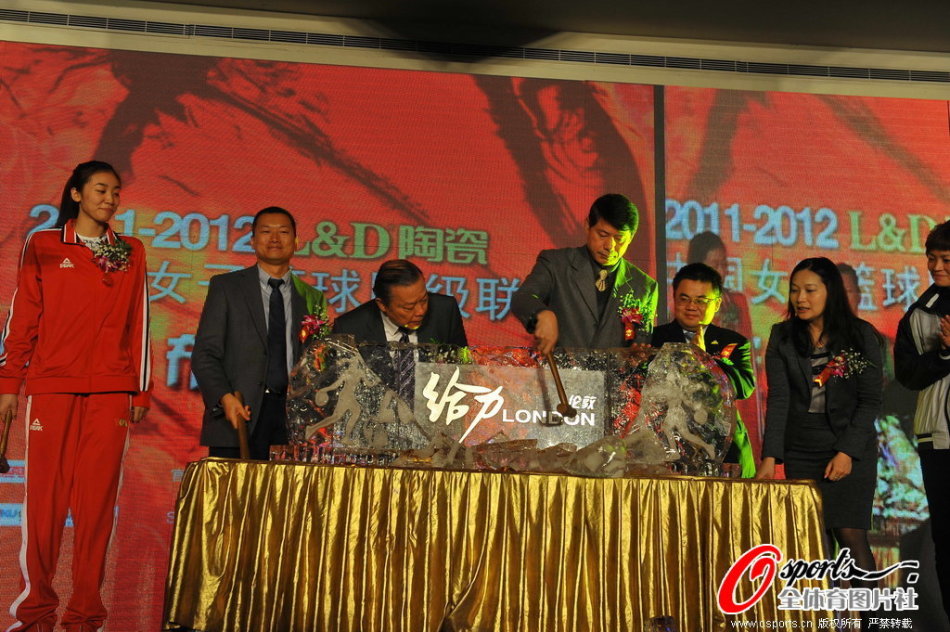 伊瑟虛燼探索危機43赫妍釋掛機陣容推薦