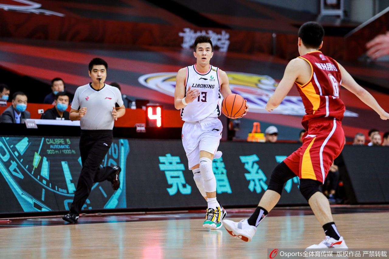 18歲341天，貝里瓦爾是自貝爾之后聯(lián)賽杯破門(mén)最年輕熱刺球員