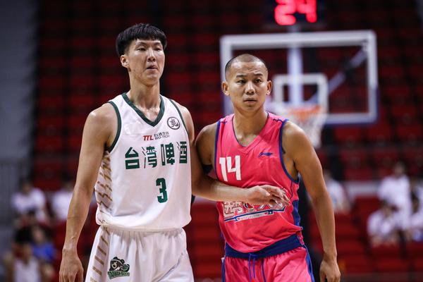 替補微波爐！哈克斯12投9中 高效砍下19分5助攻2搶斷