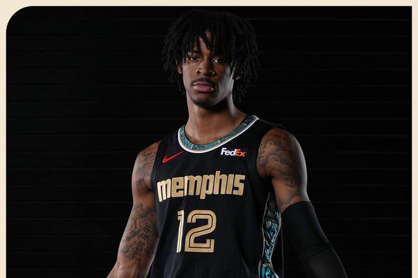 2025年12月17日 21:50:12懂球帝                 北京時(shí)間12月17日，《曼徹斯特晚報》發(fā)表專(zhuān)題文章，表示曼聯(lián)隊長(cháng)布魯諾-費爾南德斯近日接受葡萄牙媒體采訪(fǎng)時(shí)爆出爭議言論，