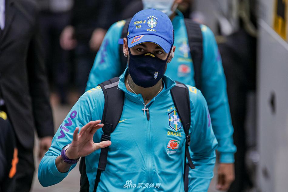 [流言板]Amick：猛龍和老鷹正在爭奪英格拉姆，今晚可能達成交易