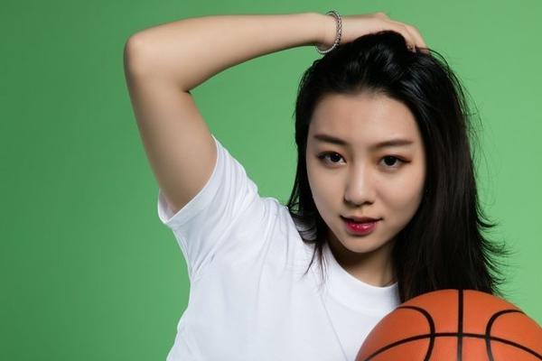 馬卡：轉會(huì )窗最后一天未收到心儀報價(jià)，巴薩確信費爾明將留隊