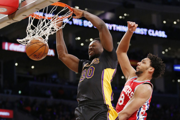 字母：21年?yáng)|決受傷后我哭了 為什么是我？為什么總是我？