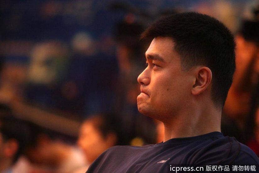 本賽季薪資1410萬(wàn)！施羅德近3場(chǎng)夢(mèng)游&合計19投1中 今日得分掛蛋！