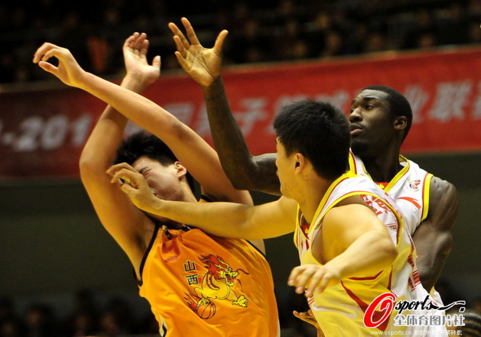 多納多尼：巴雷拉自信心和成熟度不斷提升，他能勝任任何戰術(shù)角色