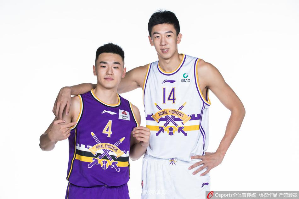 郵報：維亞納已很好地融入曼城團隊，在夏窗表現果斷獲好評MapleSky                                                                2