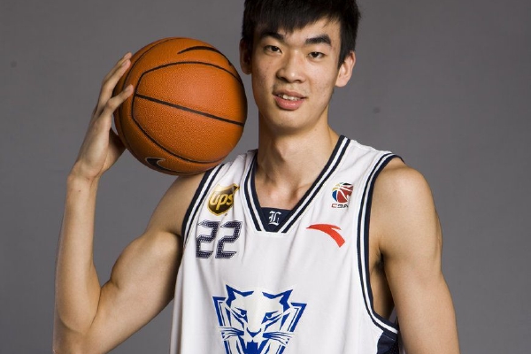 霧影獵人新地圖神樹(shù)林首發(fā)亮相