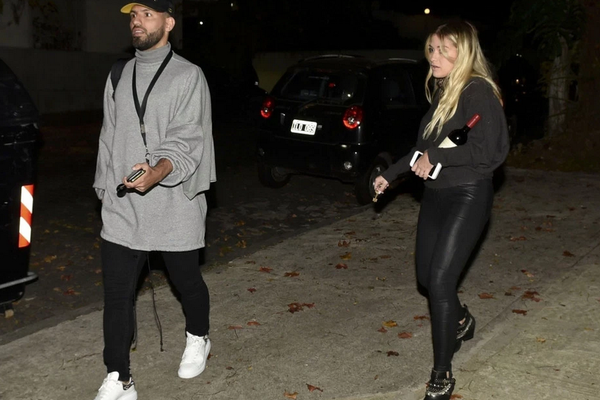 仙人指路！拉松拋傳輸送炮彈 韋爾起飛空接暴扣打停騎士