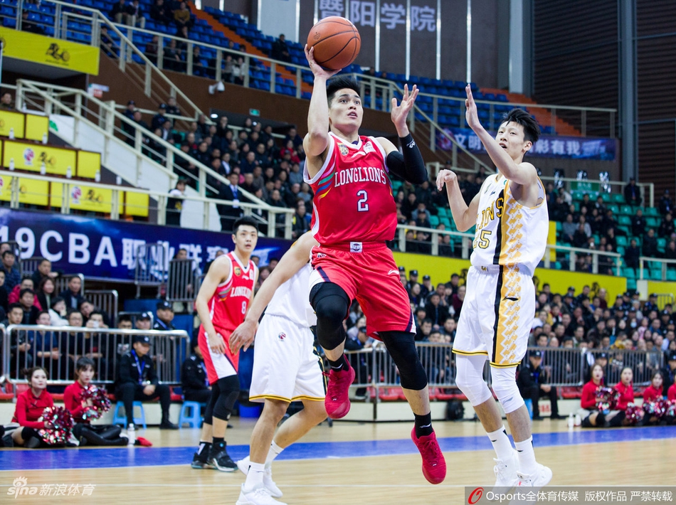 米蘭客戰都靈首發(fā)：魔笛、奇克先發(fā)，恩昆庫搭檔萊奧，美隊替補