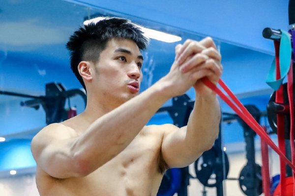 爐石傳說(shuō)亡語(yǔ)者女士打法攻略 怎么利用綠龍快速擊殺BOSS