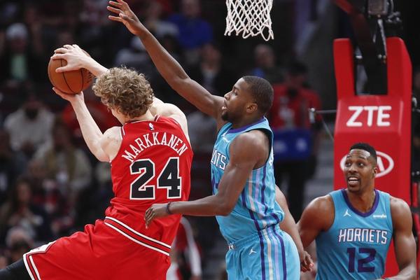 錦鯉躺平...奧里吉在米蘭年薪400萬(wàn)歐 身價(jià)100萬(wàn)+1年沒(méi)踢球送不走niko                                                            