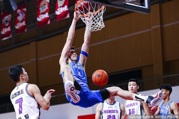 [流言板]騎士目前主場(chǎng)20勝1負，自16馬刺40勝1負以來(lái)最高主場(chǎng)勝率