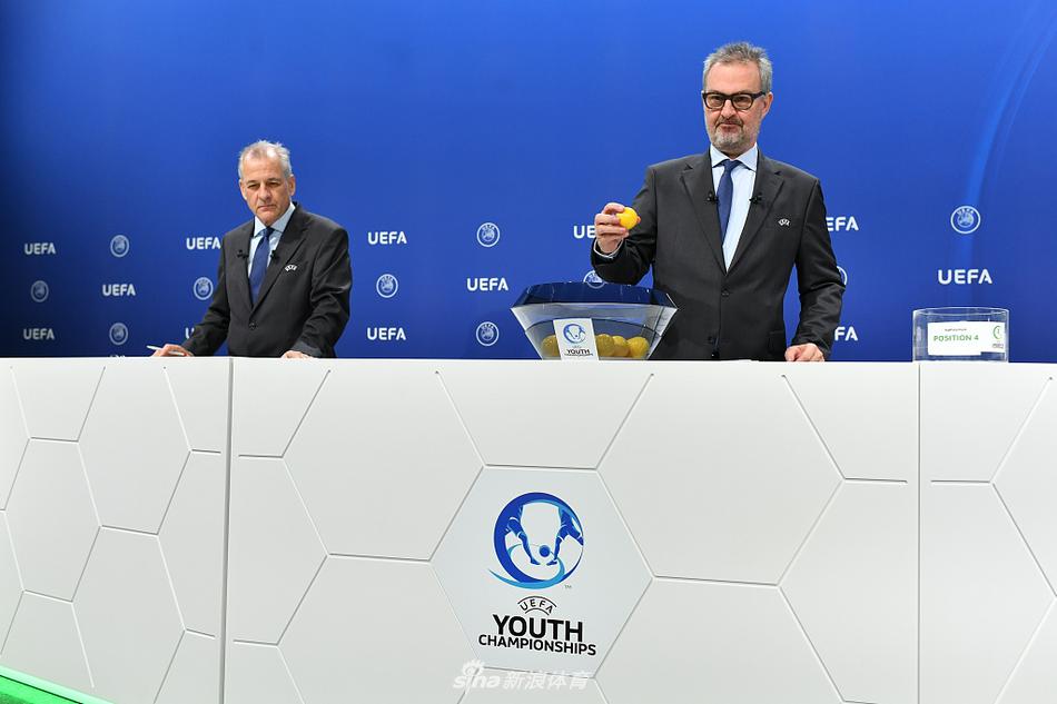 ??歐冠獎金分配：利物浦近1億歐居首，巴薩第2，皇馬第8曼城第9數說(shuō)足球                                                                2