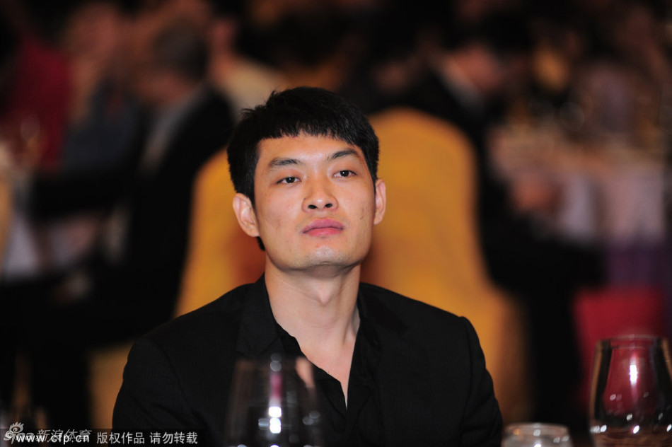 NBA官方：斯圖爾特被禁賽1場(chǎng)，并罰款5萬(wàn)美元