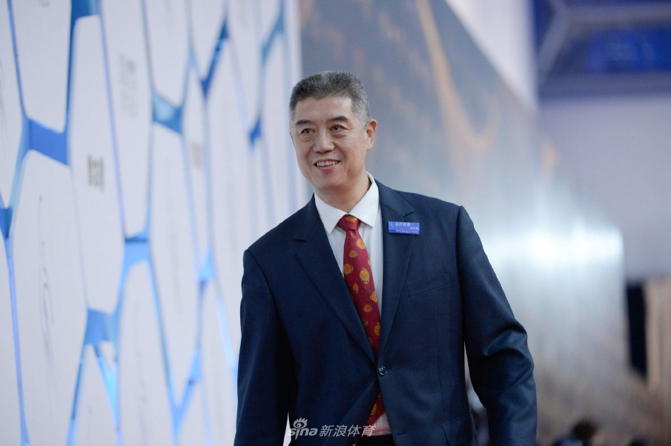 掘金記者：威少帶著(zhù)強烈的意志為國王贏(yíng)下比賽 他表現太棒了