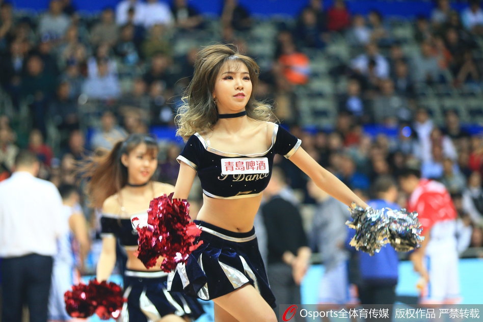 費迪南德：剛開(kāi)賽就炒阿莫林沒(méi)道理 期待他和球員進(jìn)行強硬的對話(huà)