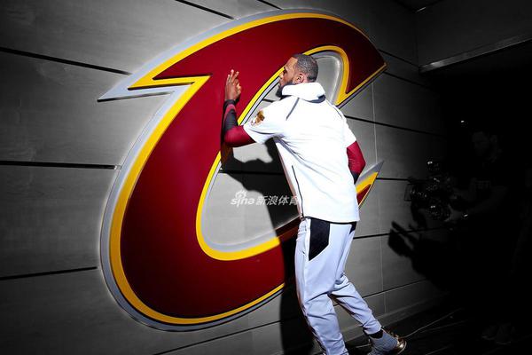 Here we go！羅馬諾：熱刺6000萬(wàn)歐簽哈維