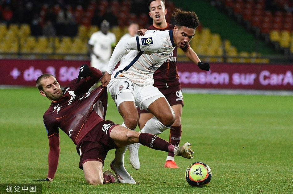 35.3碼遠射！里沙利松成06