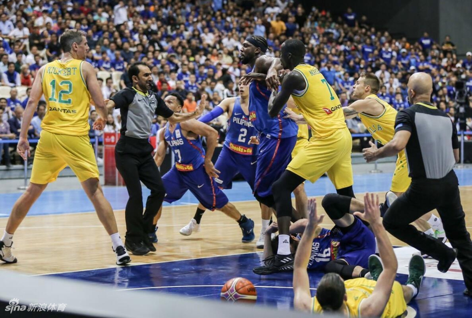 少一人更好打？吉拉西破門(mén)，十人多特1