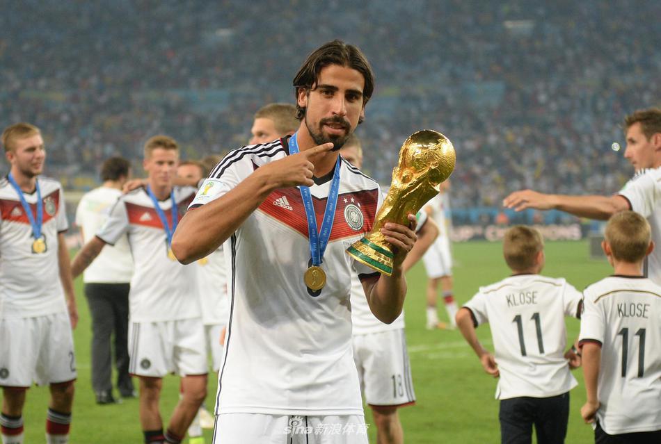 意甲8支強隊夏窗收支：米蘭支出超1.6億歐，比尤文國米多一倍