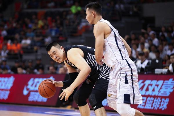 NBA最強麒麟臂陣容有多無(wú)解？這5人聯(lián)手 總冠軍能拿到退役